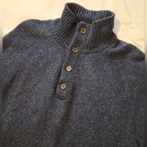 Banana Republic turtle neck men's large